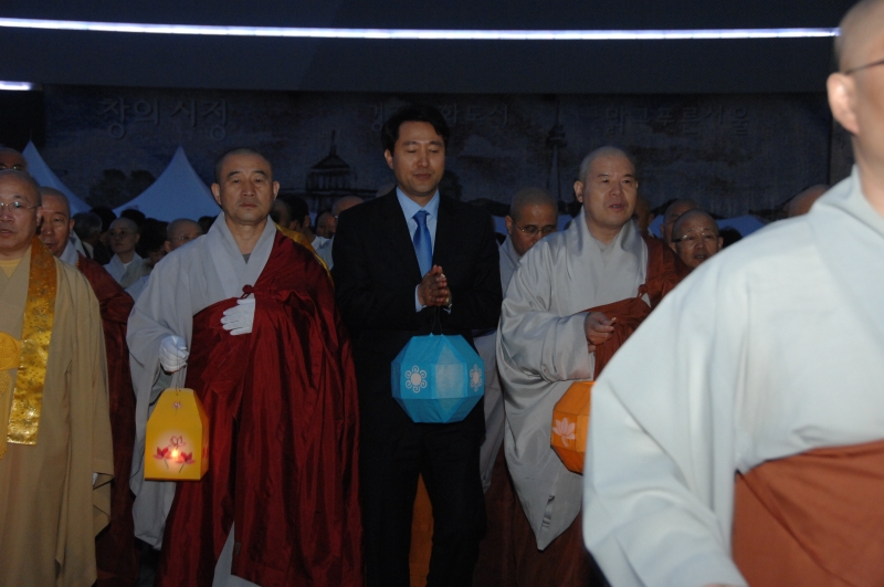 2010.05.03_시청앞 점등식 (113)